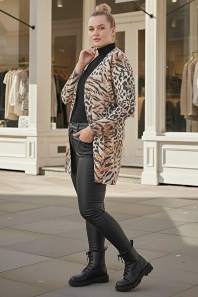 Chiccy Italian Plus Size Italian V-Neck Long Sleeve Leopard Print Non-Buttoned Casual Knitwear Cardigan with Pockets 80 65