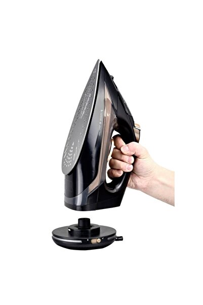 Genaric Olsenmark Cordless Steam Iron