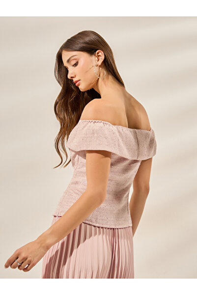 Styli Light Pink Off-Shoulder Top