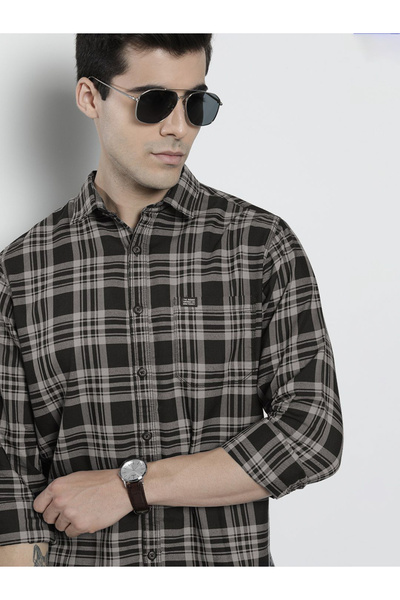The Indian Garage Co By Styli Men Black Plaid Spread Collar Casual Shirt