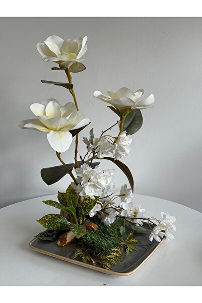 Flower Dolgun Beyaz Yapay Sümbül Aranjmanı | Kahverengi Kayaç ve Dal Detaylı Dekoratif Çiçek Tabağı