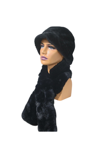 Sir Cliffson Plush Bucket Hat Scarf Set