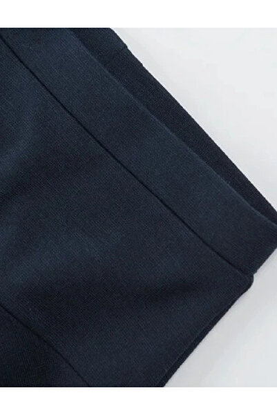 Cool Club Fusta, Bleumarin