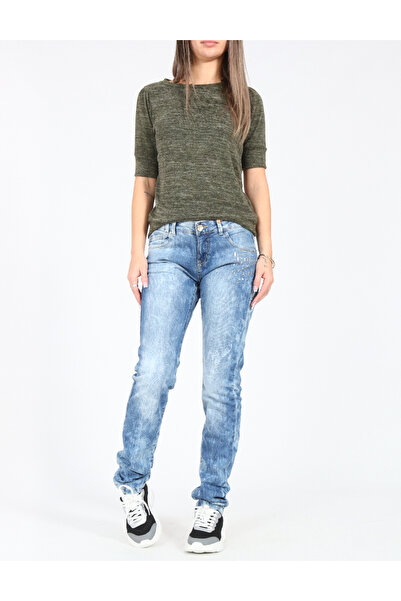 Evendi Blugi, Albastru