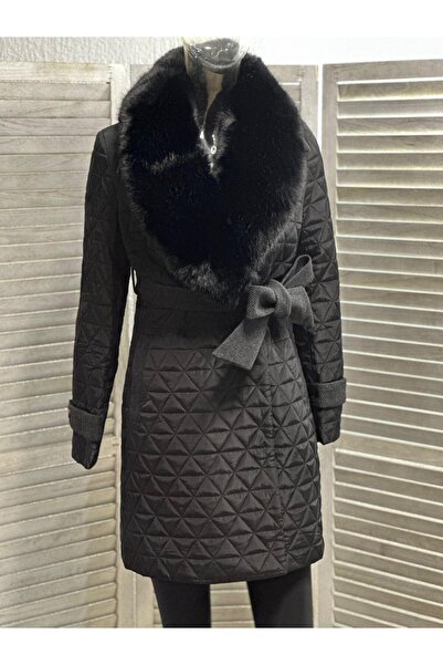 ULTIMISSIMO Quilted jacket with removable fur trim on the collar and sleeves