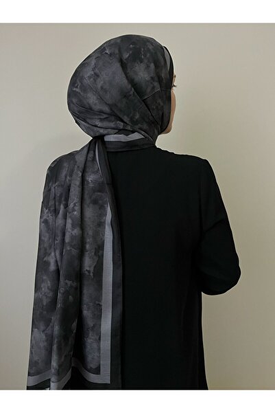 ESSLERA Cloud Pattern Black Soft Shawl