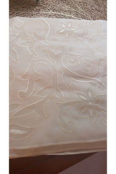 Veil Designer White voile veil with Japanese fabric and white embroidery. Size: 60 * 190