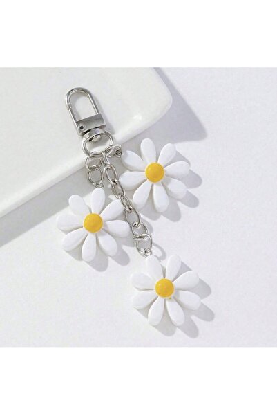 VEYA Elegant keychain with a white jasmine flower design