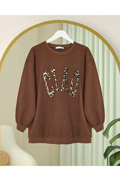 HİJABAYA Στρογγυλό λαιμόκοψη με κέντημα στο μπροστινό μέρος