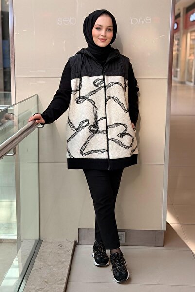 Ghisa Random Patterned Front Zipper Hooded Lamb Vest