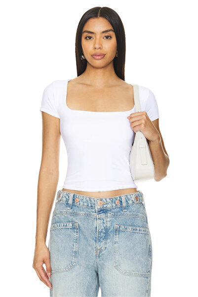 MetuCA Women's White Double Layer Sandy Fabric Square Neck Short Sleeve Crop ...