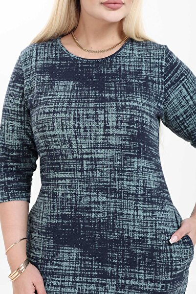 modayız Ελαστικό χειμερινό φόρεμα μεγάλου μεγέθους με μοτίβο διπλής τσέπης 24C-2759