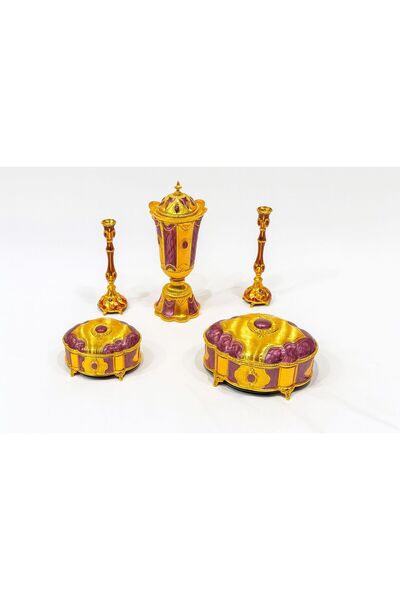 ALMASA طقم ملكي مبخر مع مرش مع 2شمعدان مع صندوق كبير * صندوزق صغير