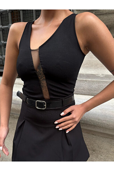 Kienor Yeni Sezon Kadın Tül Detaylı Göğüs Dekolteli Kolsuz Bluz