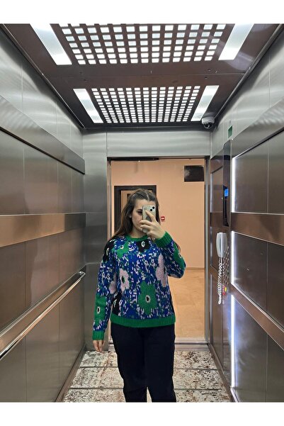 youknitwear you Daisy Crew Neck Knit Sweater