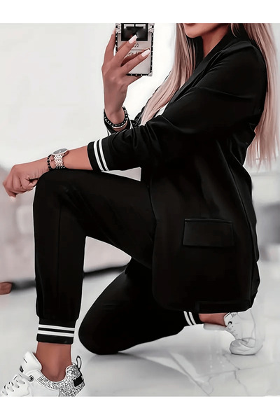 Buticul Marei Women's jacket and pants suit