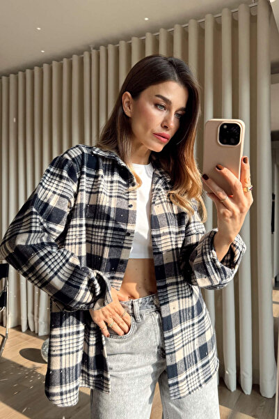 Sue Store Синьо-бежева картата риза с камъни и детайли от камък