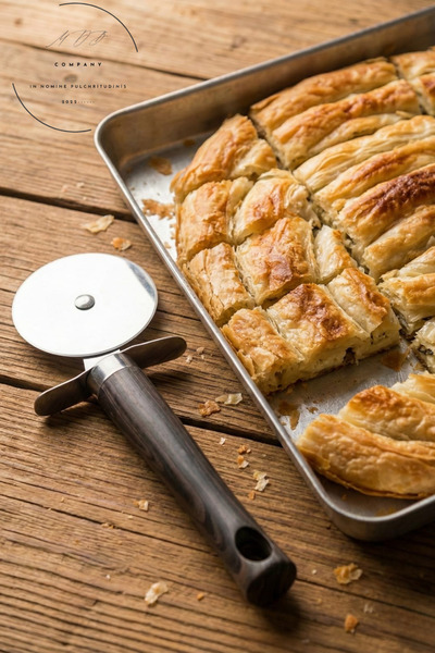 FORSEİ LUCA أداة تقطيع العجين والبيتزا والمعجنات من الفولاذ المقاوم للصدأ كبي...