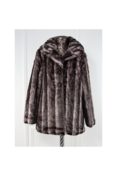 Auren gray faux fur coat