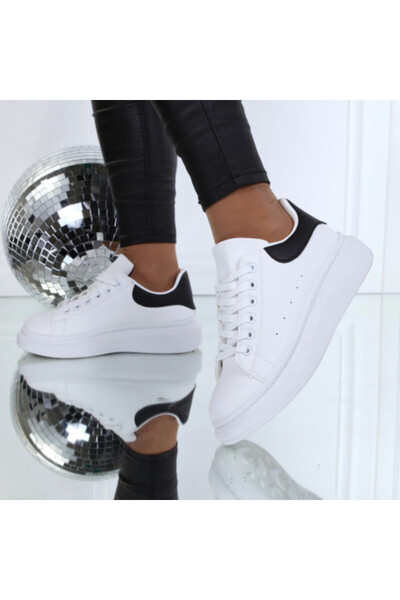 Melisa White and black lightweight sneakers