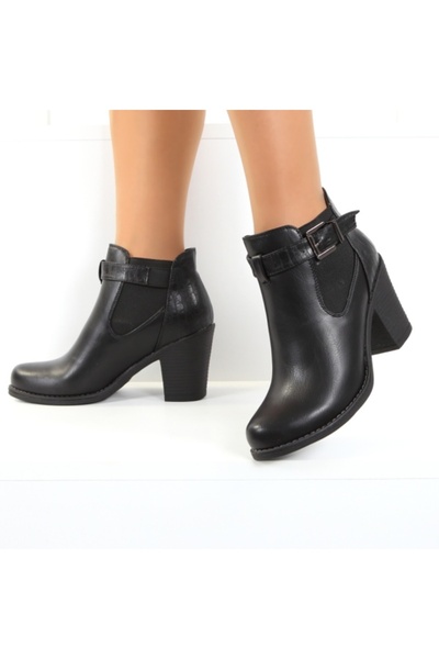 lary Black Ankle Boots Square Heel