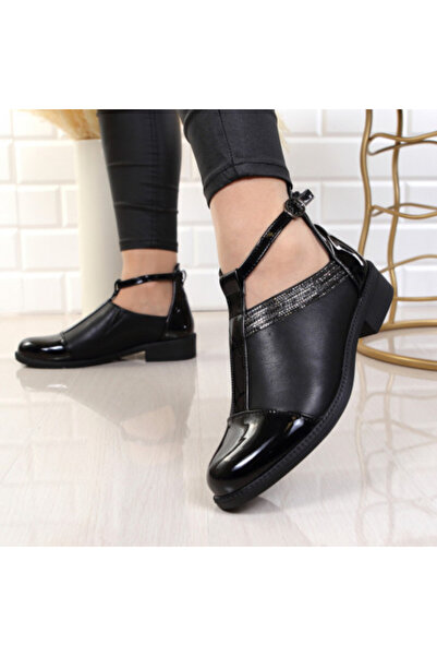 ZALYA Lightweight Casual Shoes - Synthetic Leather