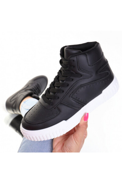 Callia black leather sneakers