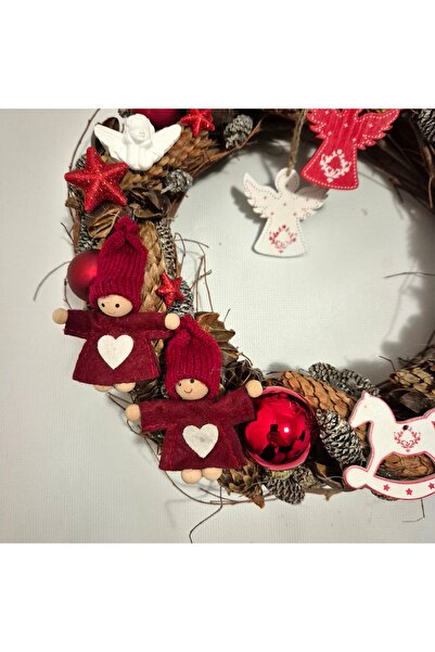 Yellow Tulip Christmas decoration/arrangement, door wreath made of twigs, natural wooden elements and figurines