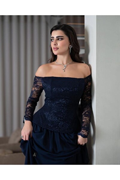 Generic lace evening dress