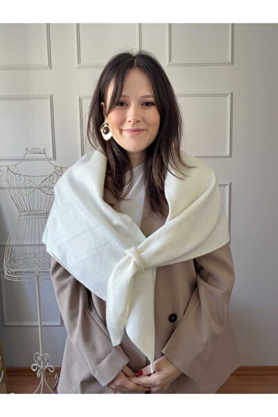 CHARMLUCKY Detailed Triangle Scarf