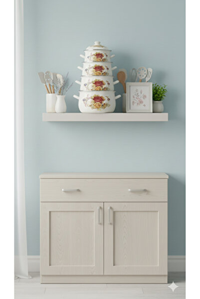 Generic A set of cookware decorated with elegant designs in several sizes