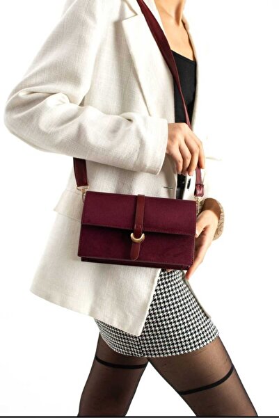 ÖZÜM TAKI Women's Belt Detail Suede Long Strap Shoulder Bag Burgundy