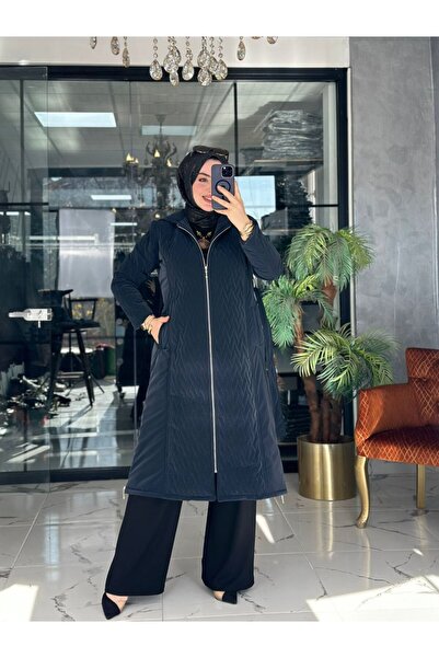 Zümra Tesettür Moda Almina Mont Kapüşonlu