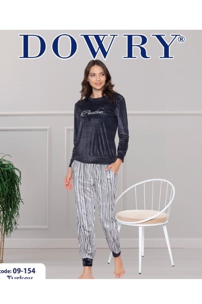 Dowry Store Velvet Women's Stylish Pajama Set