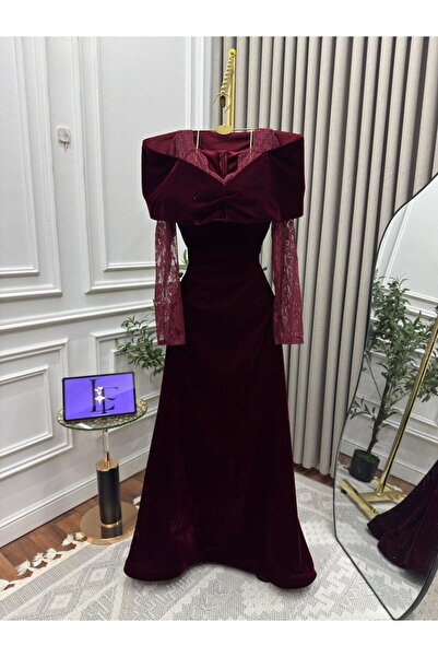 Seela Elegant, soft, and attractive winter evening dress