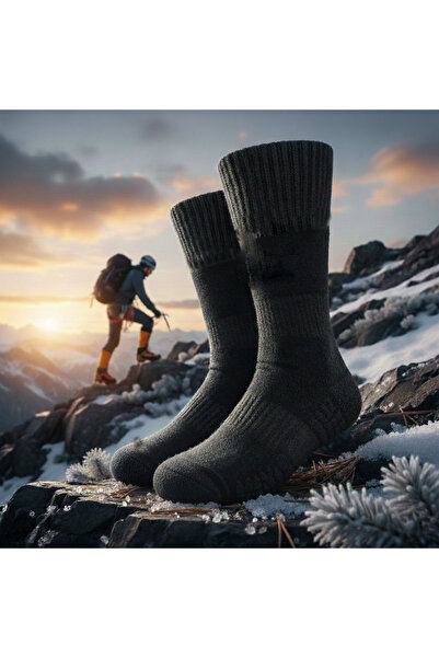 DKDZ SHOP Mountaineer and Camper Thermal Thick Socks Size 40-44