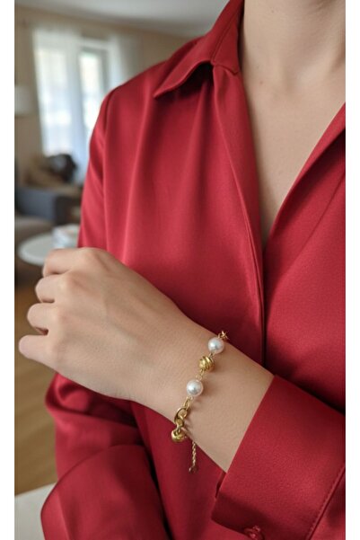 AKSESUARIM Women's Pearl and Ball Detailed Steel Bracelet