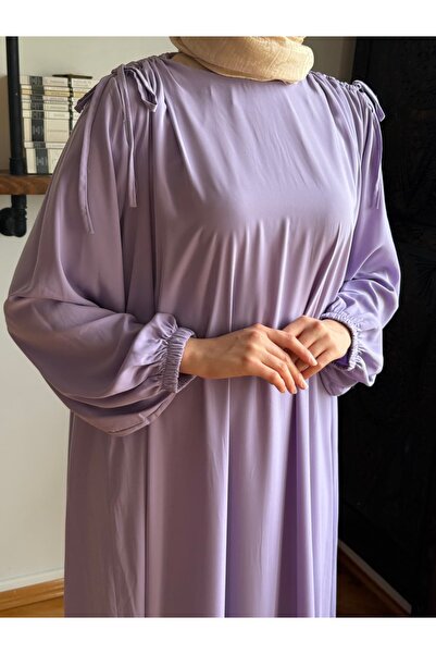 Navra FASHION MANUFACTURER فستان بتفاصيل نفق على الكتف من حرير المدينة 5063 N...
