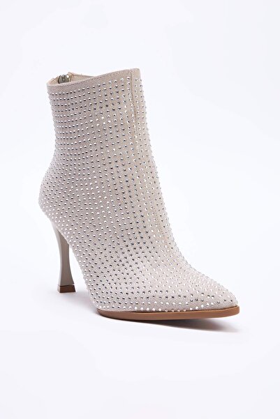 TRENDYOL SHOES Γυναικείες μπότες με λεπτό τακούνι σε μπεζ πέτρα TAKAW26BO00118