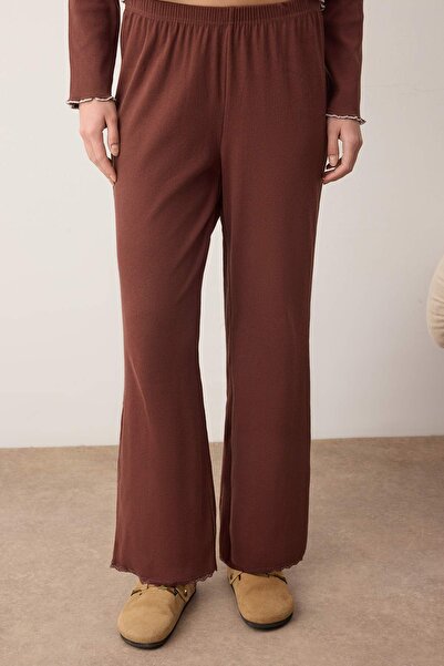 Trendyol Collection Кафяв памучен комплект пижама с дантела и панделка/фигурка THMAW25PT00206