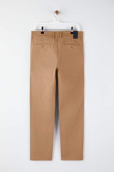 Trendyol Collection Ανδρικό παντελόνι από υφασμάτινο υλικό Gabardine Taba TMNAW26PL00026