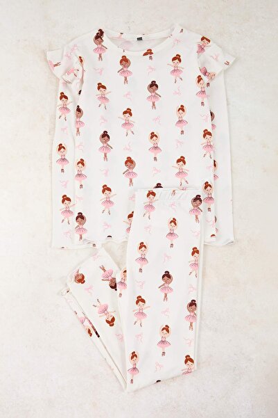 TRENDYOLKIDS 4-teiliges Pyjama-Set für Mädchen in Powder-Ecru