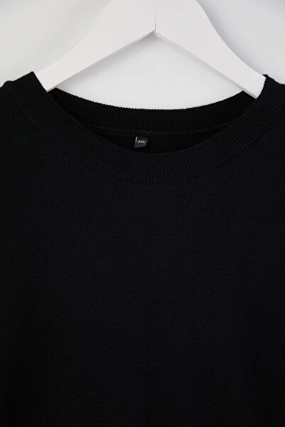 Trendyol Curve Black Mercerized Look Premium Yarn / Special Yarn Basic Knitwear Sweater Tbbaw26An00068