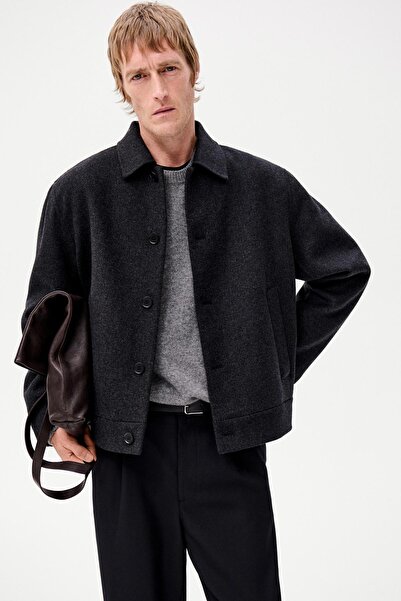 Massimo Dutti Dolgulu astarlı kısa yün karışımlı ceket