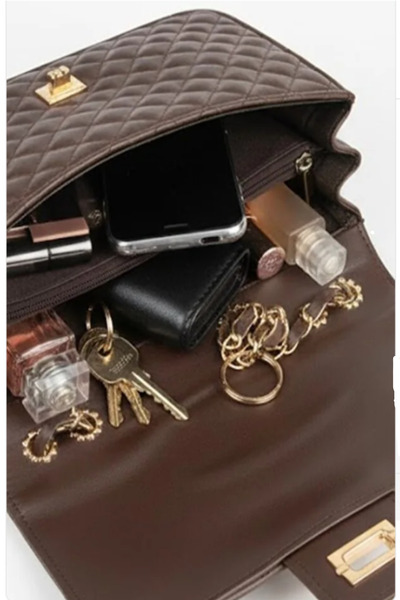 FHD BAGS Τσάντα ώμου με καπιτονέ κλειδαριά και ρυθμιζόμενο λουράκι αλυσίδας