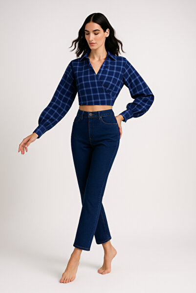 Charm in Urban Mavi Anvelop Crop Gömlek