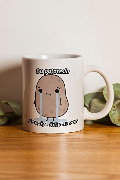 gavebutik كوب هدية مطبوع عليه عبارة "هذه البطاطس تحتاج إلى الحب