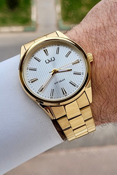 Q&Q Gold Renk 40 mm Erkek Kol Saati