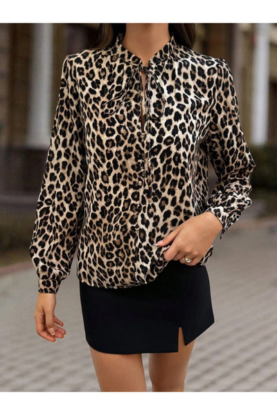 Moda Ebrar Women's Long Sleeve Collar Lace-Up Leopard Pattern Single Jersey Blouse