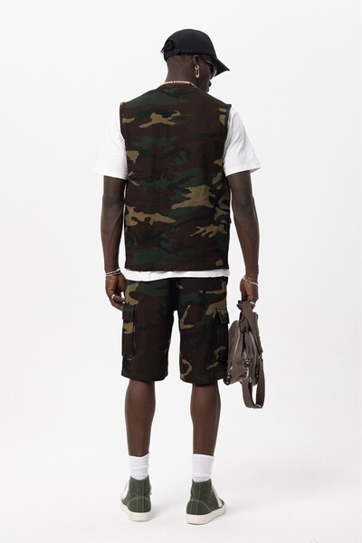 Plus Eighteen Of the System Green Camouflage Men's Shorts